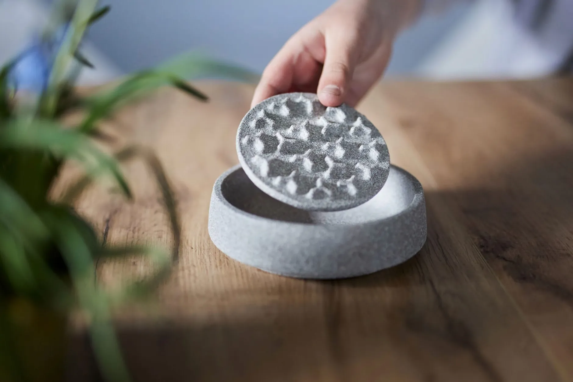 Denk Keramische Werkstätten Anti-Schling-Einsatz für Katzennapf