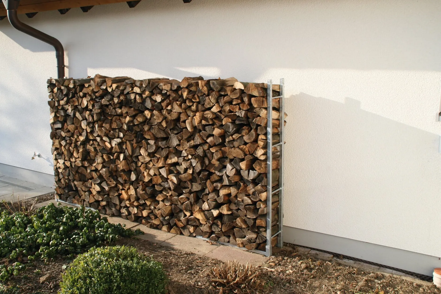 Manufactum Brennholzregal Stahl verzinkt Hot