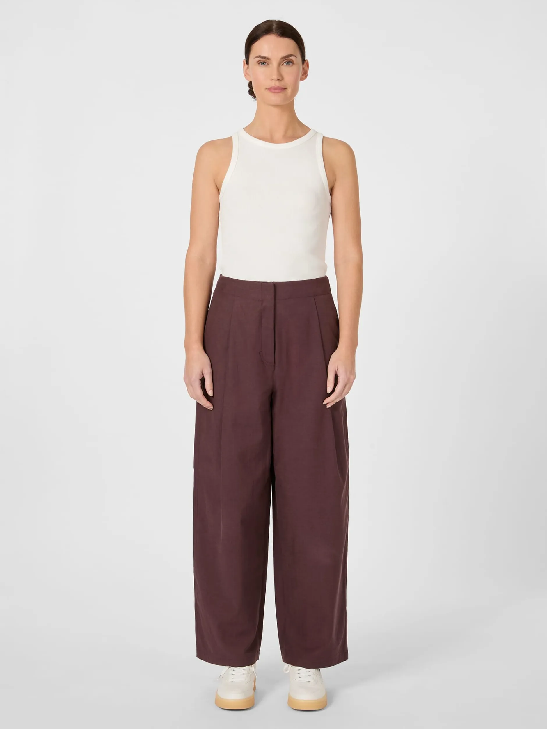 Christiane Strobel Damen-Bundfaltenhose Weinrot Hot