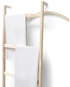 SIDE BY SIDE Handtuchleiter Leo Sale