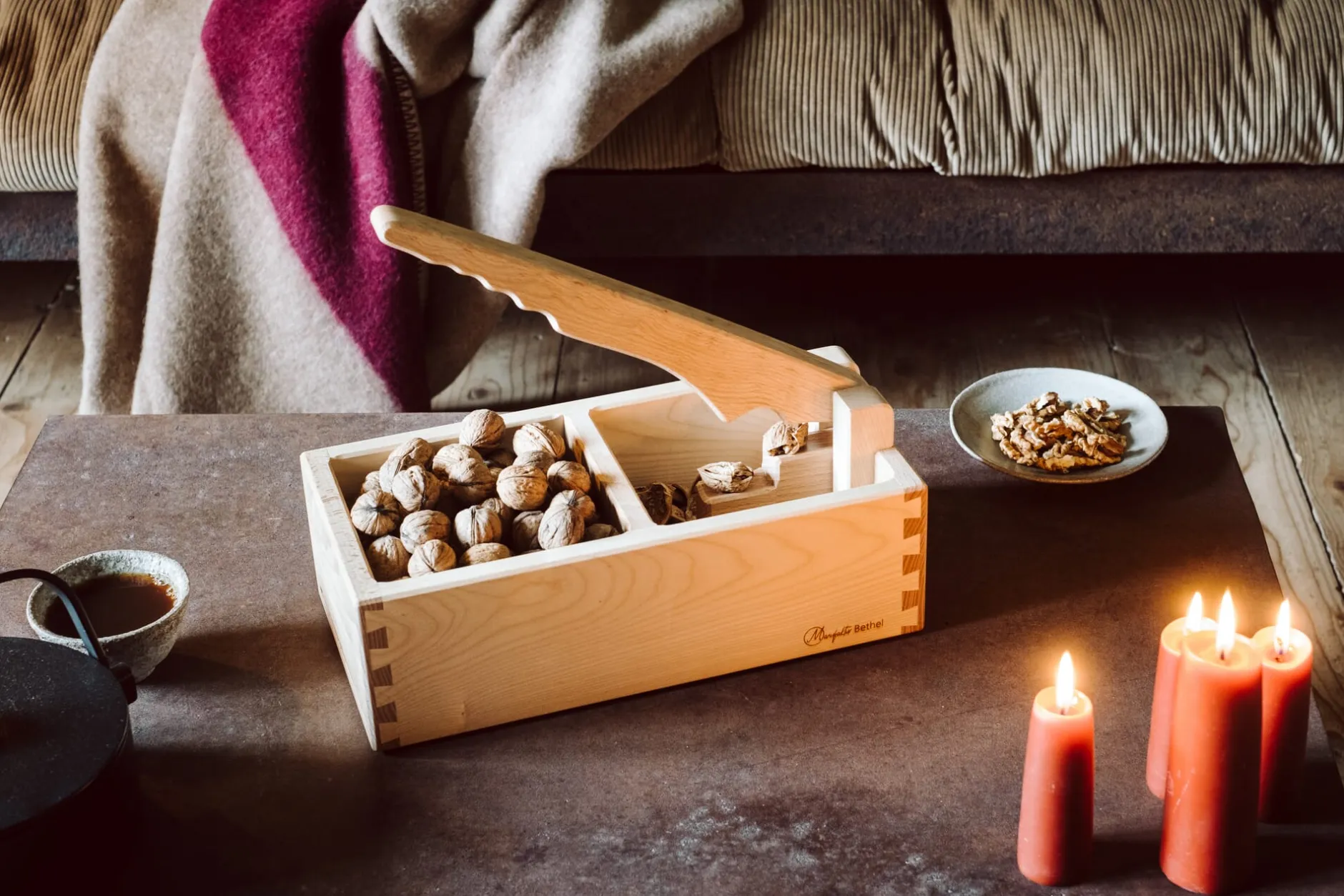 Stiftung Bethel Hebelnussknacker Vollholz Clearance