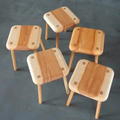 Auerberg Hocker Eschen- und Eichenholz Hot