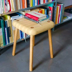 Auerberg Hocker Eschen- und Eichenholz Hot