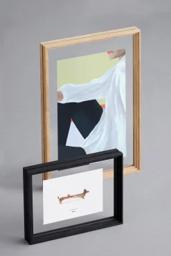 Moebe Rahmen Standing Frame