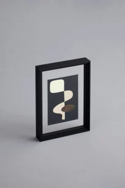 Moebe Rahmen Standing Frame Online