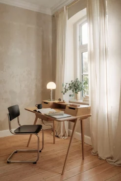 Ercol Schreibtisch „Treviso Desk“ Eichenholz