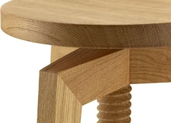 MINT Furniture Spindelhocker Eichenholz