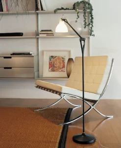 Rotaliana Stehleuchte Luxy Mattschwarz Hot