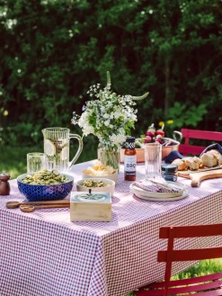 Leinenweberei Vieböck Tischdecke rot-weiß kariert
