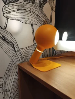 Tischleuchte Base Magnetica Gelb