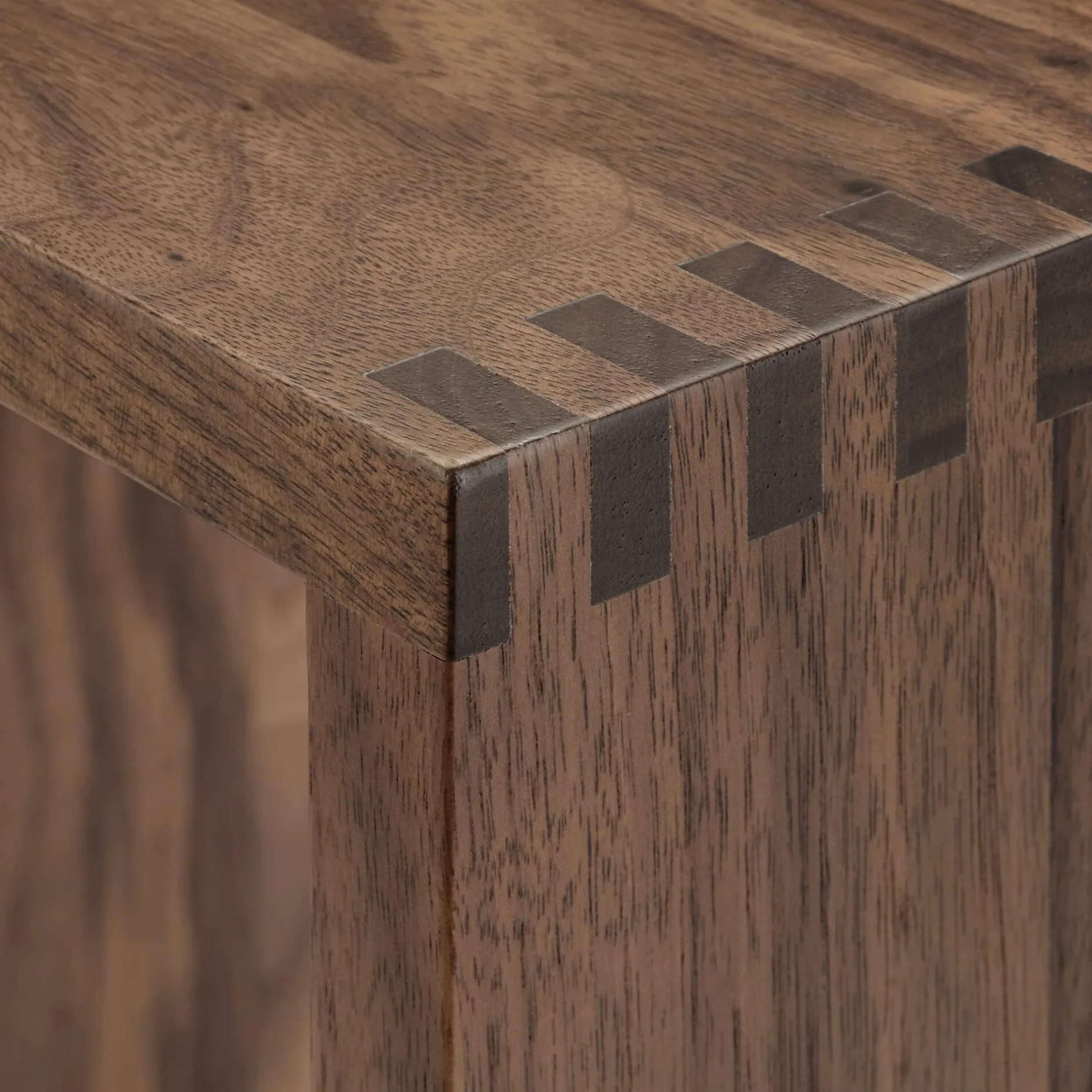 wb form Ulmer Hocker Nussbaumholz New