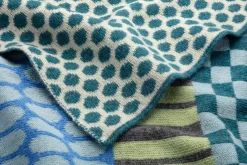 McKernan Woollen Mills Unisex-Strickschal gemustert, Blau-Grün New