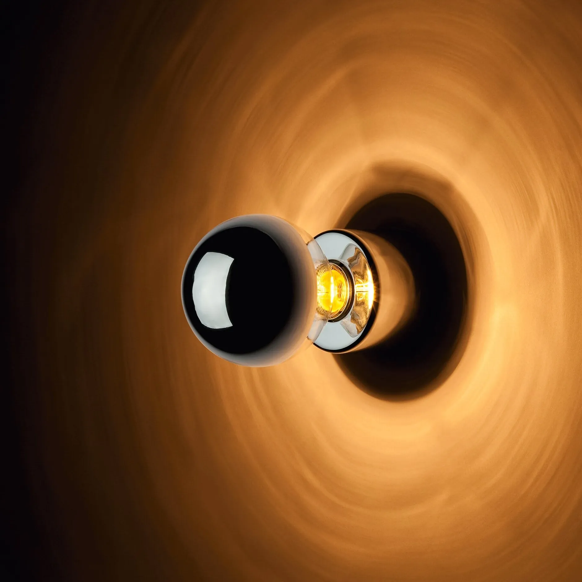 Mawa Design Wand- und Deckenleuchte Eintopf Hot