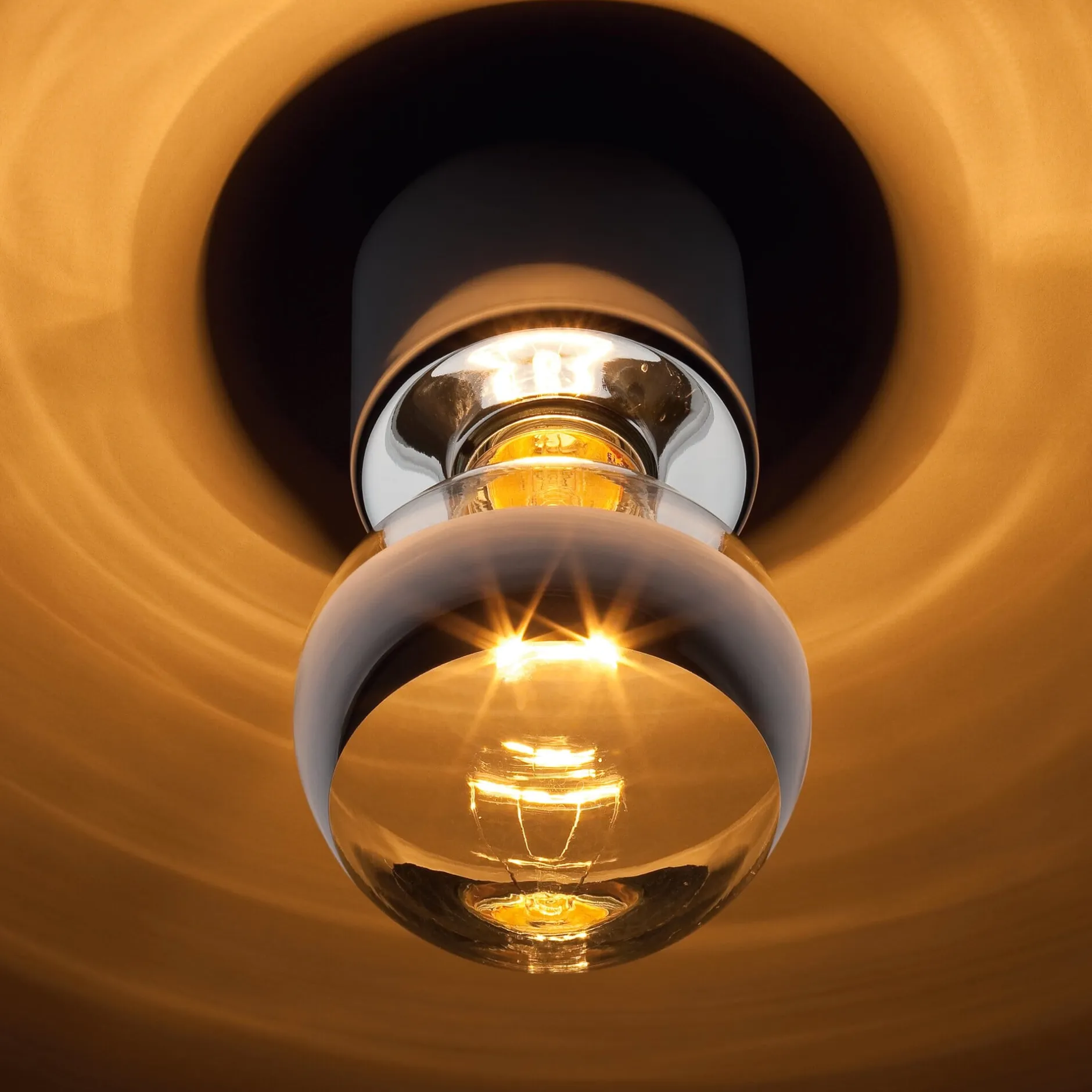 Mawa Design Wand- und Deckenleuchte Eintopf Hot