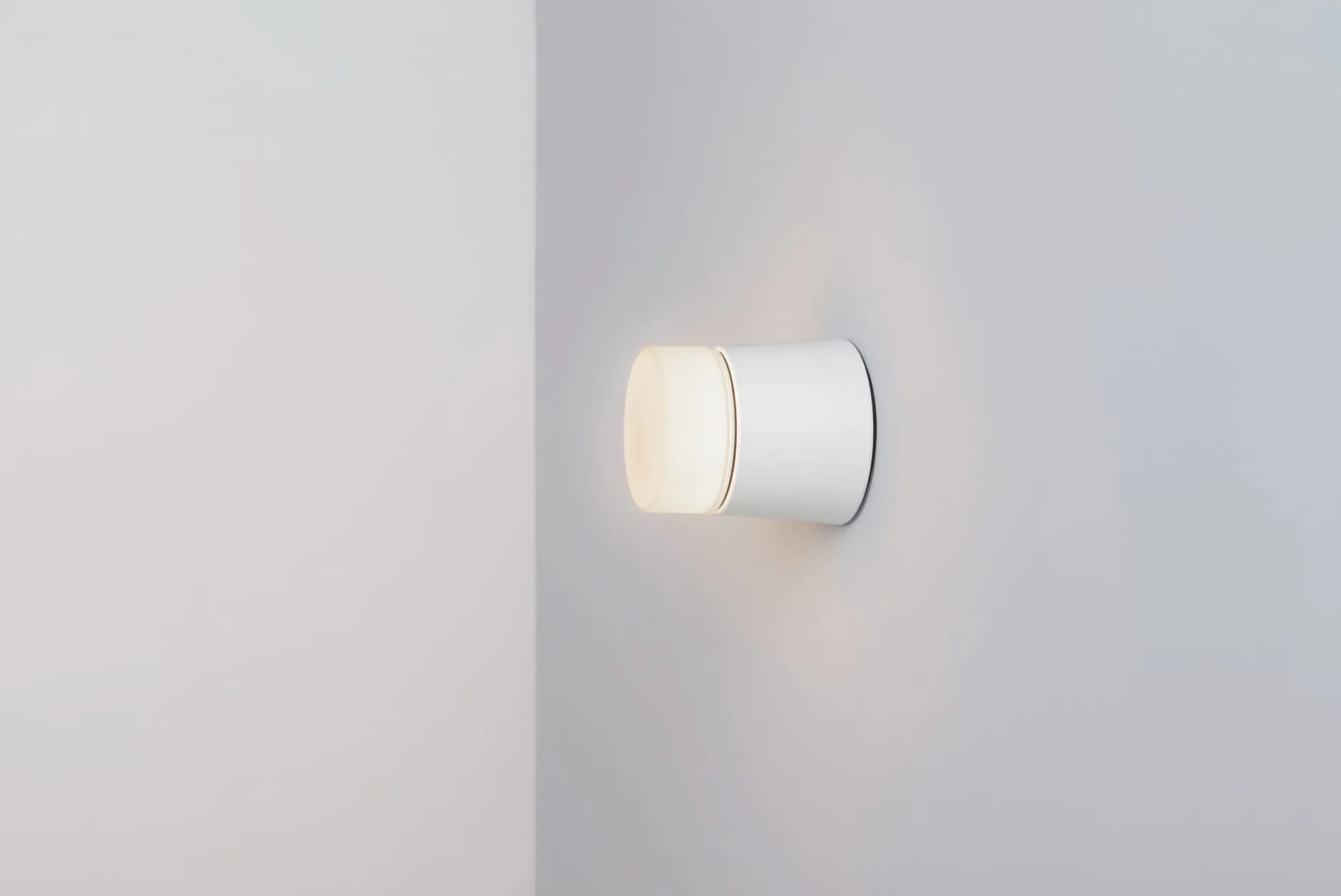 Mawa Design Wand- und Deckenleuchte Jo New