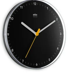 Braun Wanduhr , klein Discount